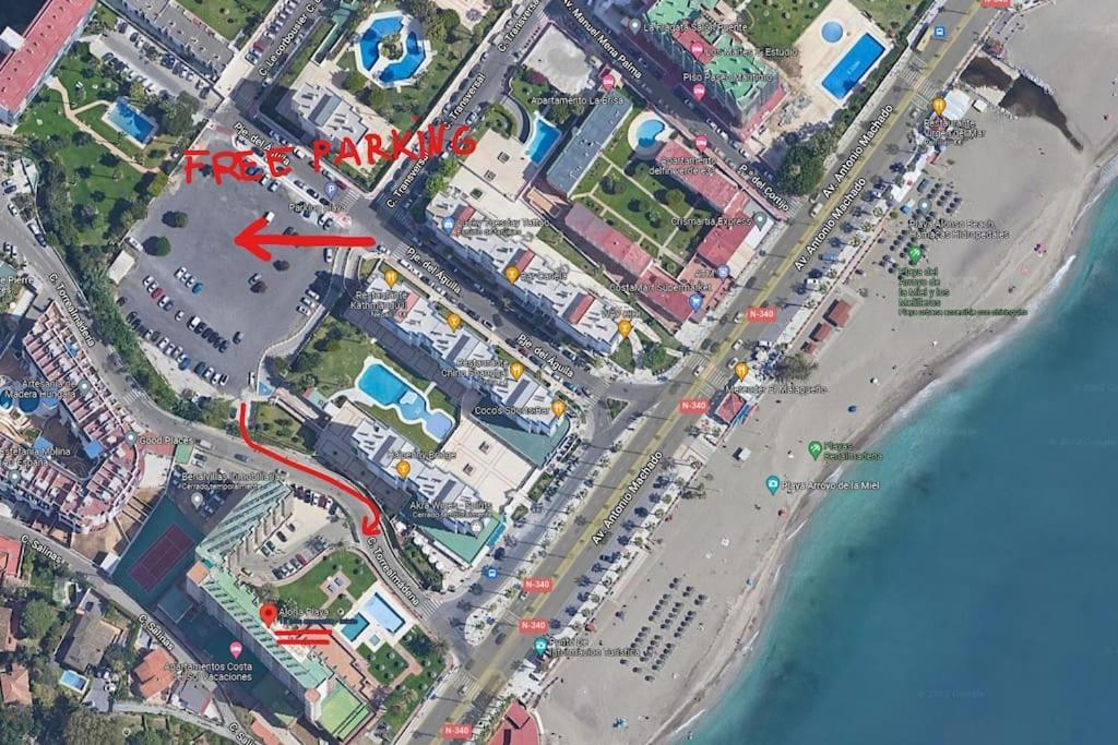 Apartamento A Pie De Playa Con Terraza Y Piscinas Apartment Benalmadena Luaran gambar